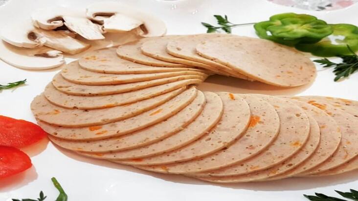 چه کالباسی برای پیتزا خوبه